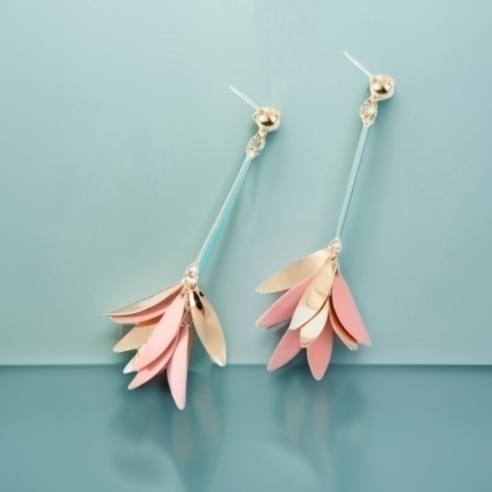 ANTHROPOLOGIE PAINTED PETAL DROP EARRINGS 1